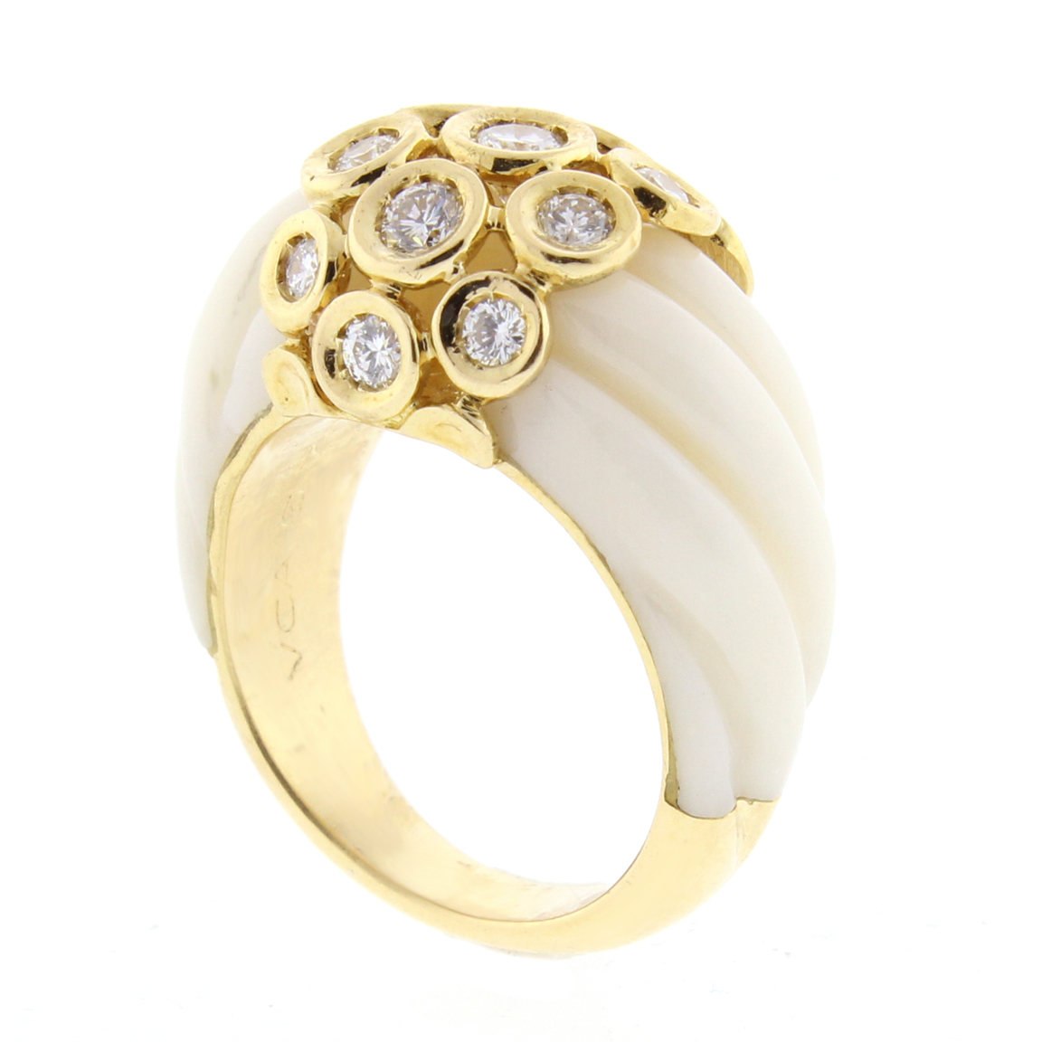Van Cleef & Arpels Angel Skin Coral Diamond Gold Ring | Pampillonia ...