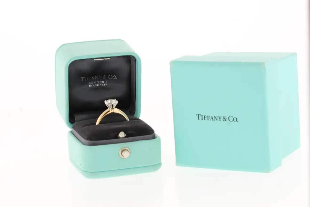 tiffany diamond rings in box